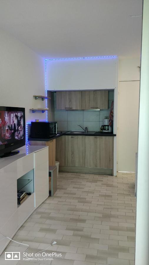 Studio Rdj Terrasse Piscine Sanary Sur Mer Exterior foto